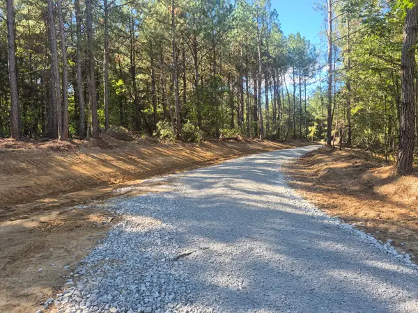 0 Whispering Pines Ln, Crossville, TN 38572
