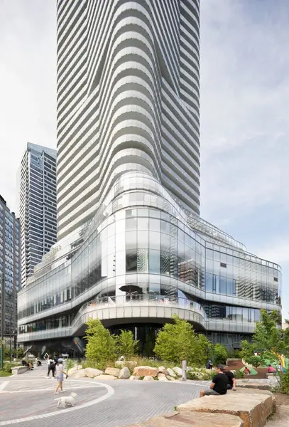 11 Wellesley Street West N/A W #4203, Toronto C01, ON M4Y 0G4