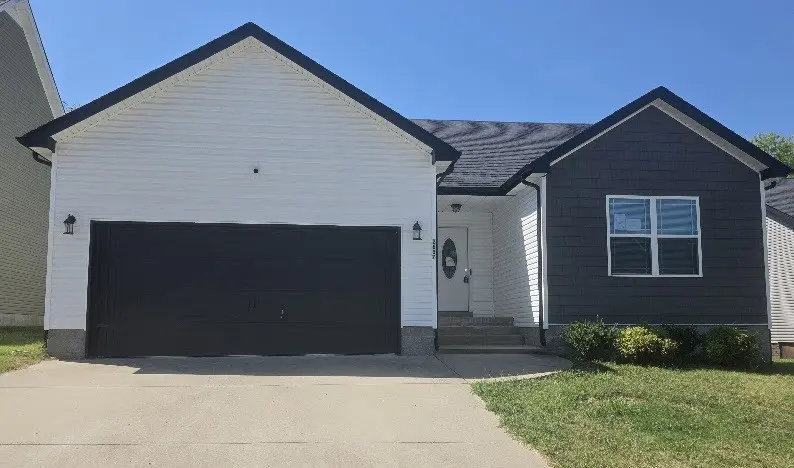 2837 Russet Ridge Dr, Clarksville, TN 37040