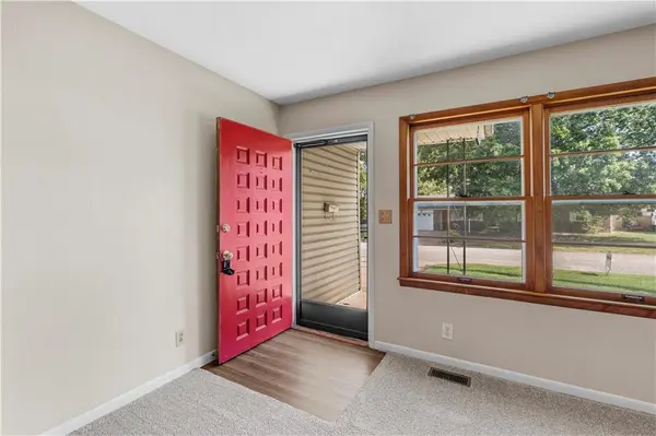 635 N Perkins ST, Nevada, MO 64772