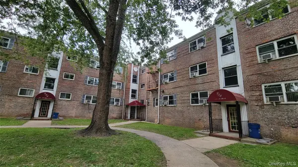 111-05 66 AVE #1B, Forest Hills, NY 11375