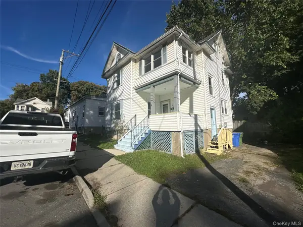 4 Harding ST, Middletown, NY 10940