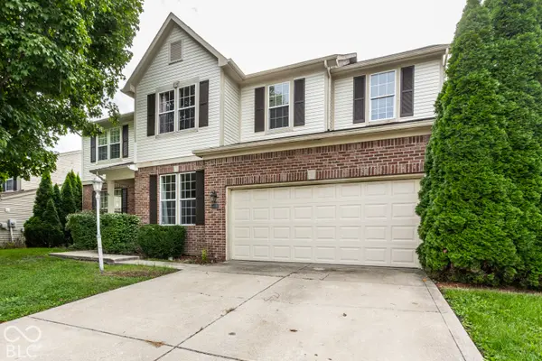 6843 Thousand Oaks LN, Indianapolis, IN 46214