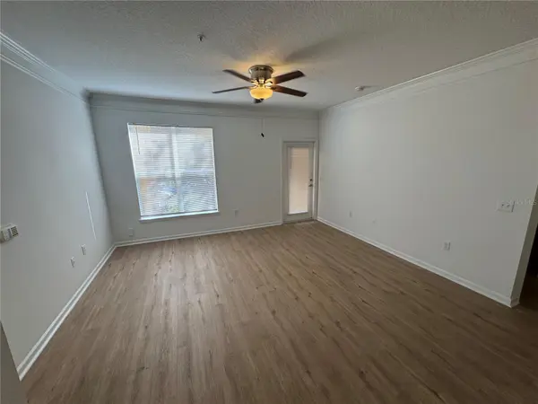 8848 VILLA VIEW CIR #203, Orlando, FL 32821