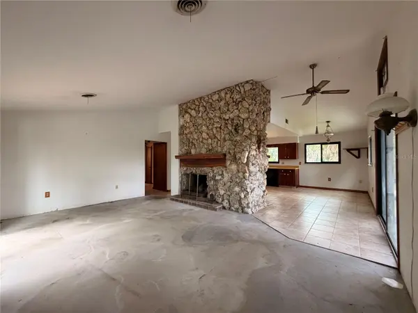 12032 W WATERWOOD DR, Crystal River, FL 34429