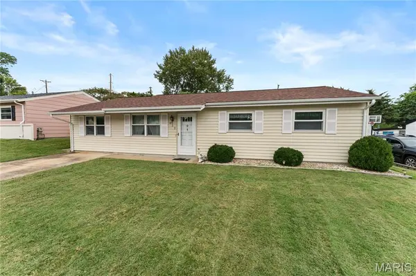 833 Weedel DR, Arnold, MO 63010