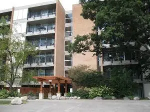 5950 Oakwood DR #4D, Lisle, IL 60532