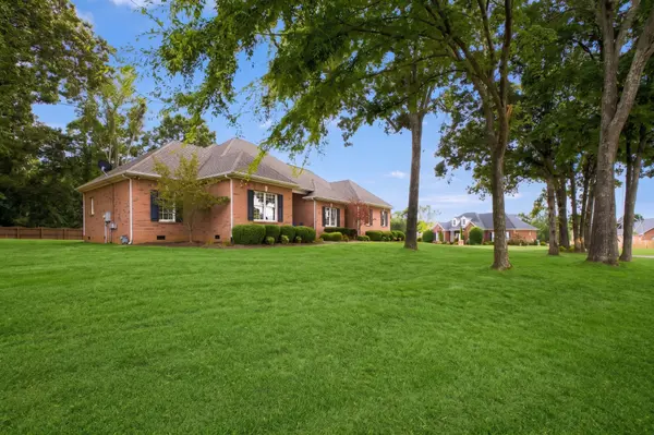 7501 Knight Ln, Fairview, TN 37062