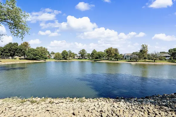 10018 W Greenspoint St, Wichita, KS 67205