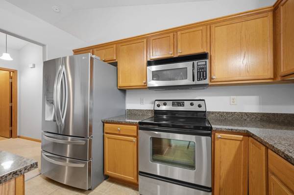 10701 W Lamp Cir, Wichita, KS 67215
