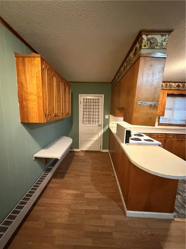 520 S Vine ST, Maryville, MO 64468