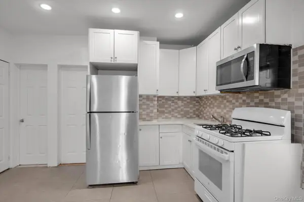32-46 105 St, Corona, NY 11369