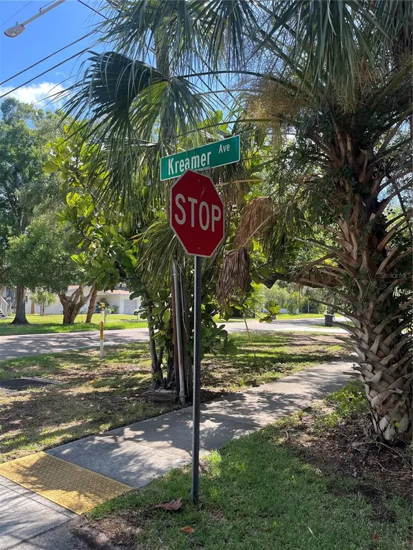 LEGION DR, Tarpon Springs, FL 34689