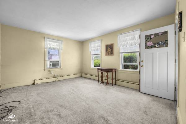 119 E 17th ST, Lockport, IL 60441