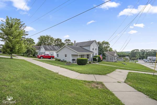 119 E 17th ST, Lockport, IL 60441