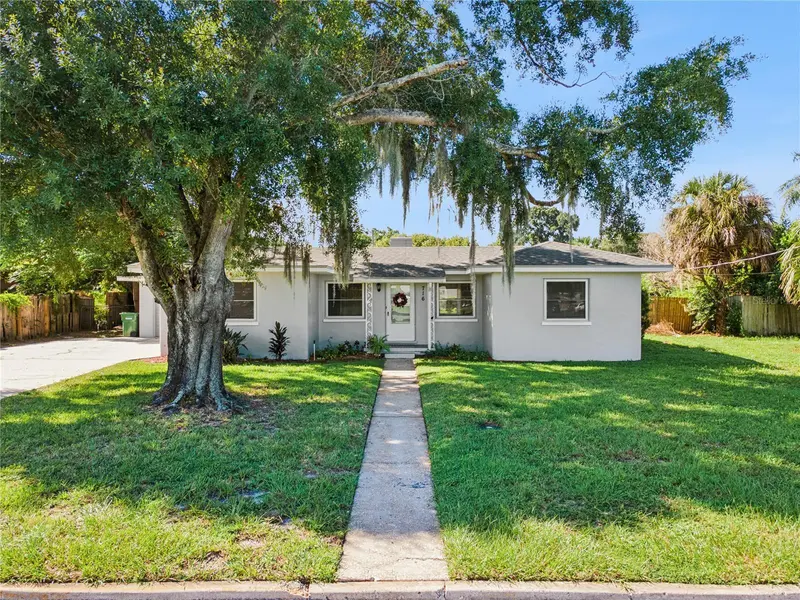 716 AVENUE I NE, Winter Haven, FL 33881