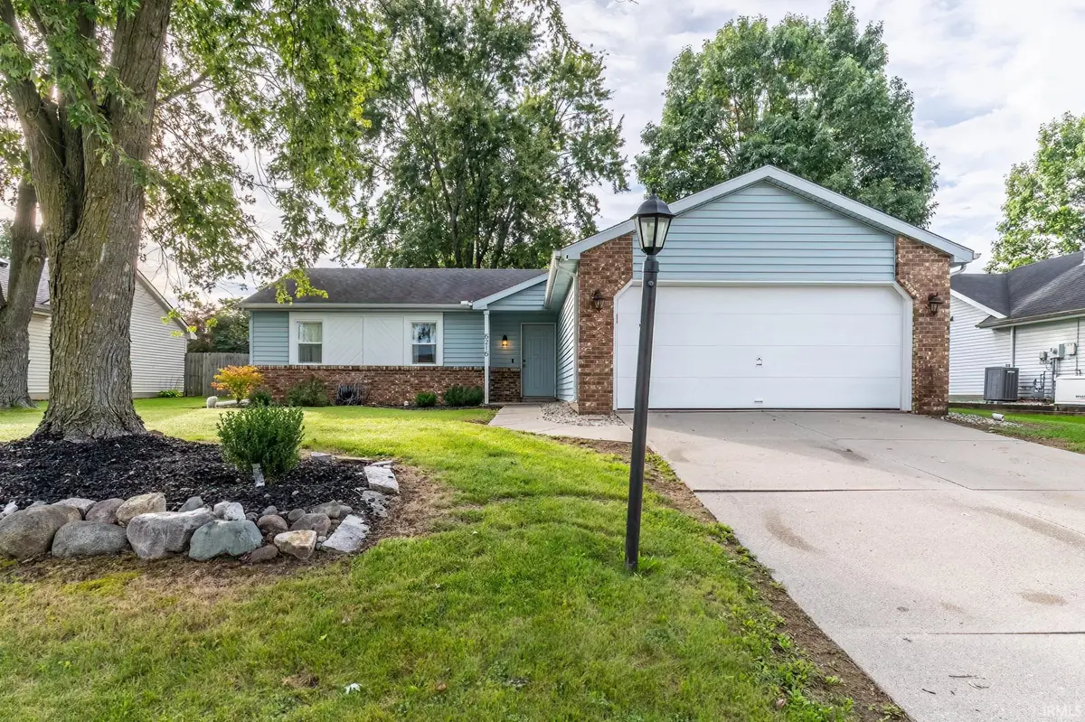 6216 Belle Isle LN, Fort Wayne, IN 46835