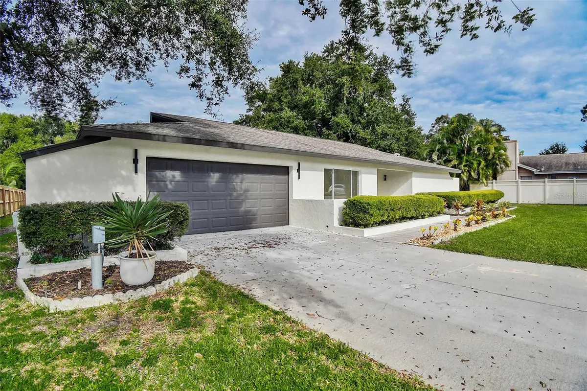 207 DUNBRIDGE DR, Palm Harbor, FL 34684