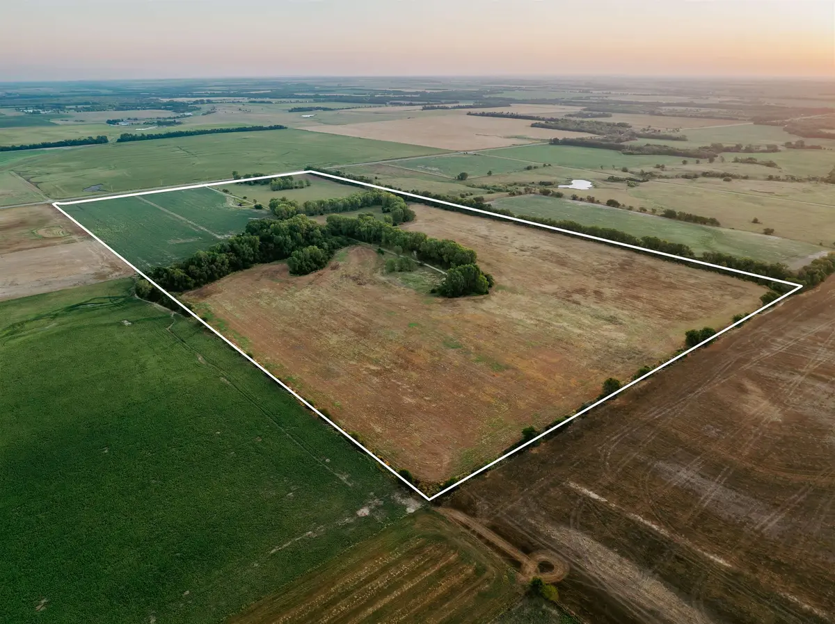 0000 Avenue Q, Little River, KS 67457