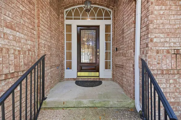 10045 Planters Woods DR, Austin, TX 78730
