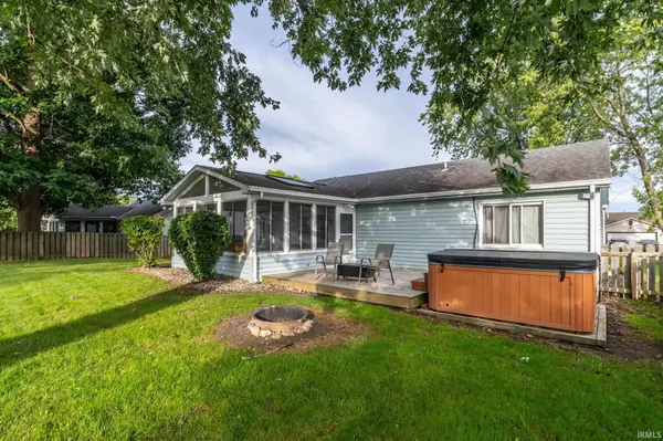 6216 Belle Isle LN, Fort Wayne, IN 46835