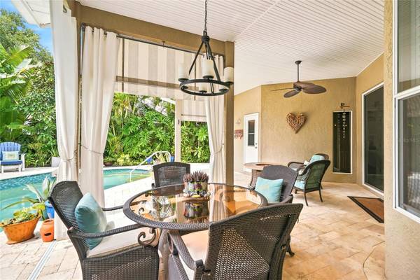 4851 WINDMILL PALM TER NE, St Petersburg, FL 33703
