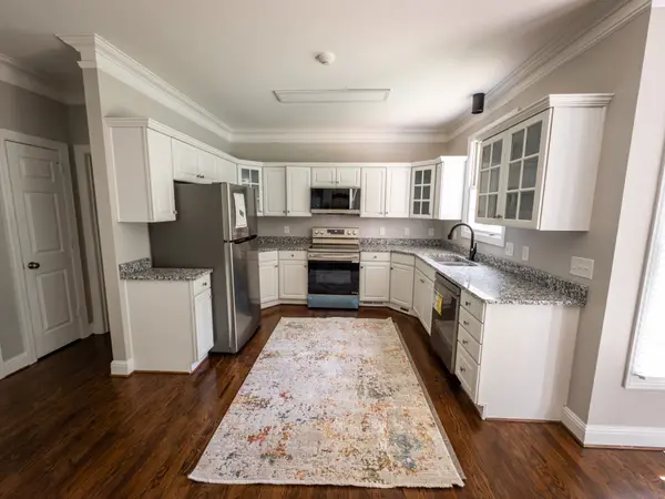 525 32nd Ave #S, Nashville, TN 37212