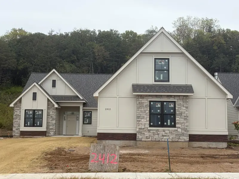 2412 Simply Living LN, Hudson, WI 54016
