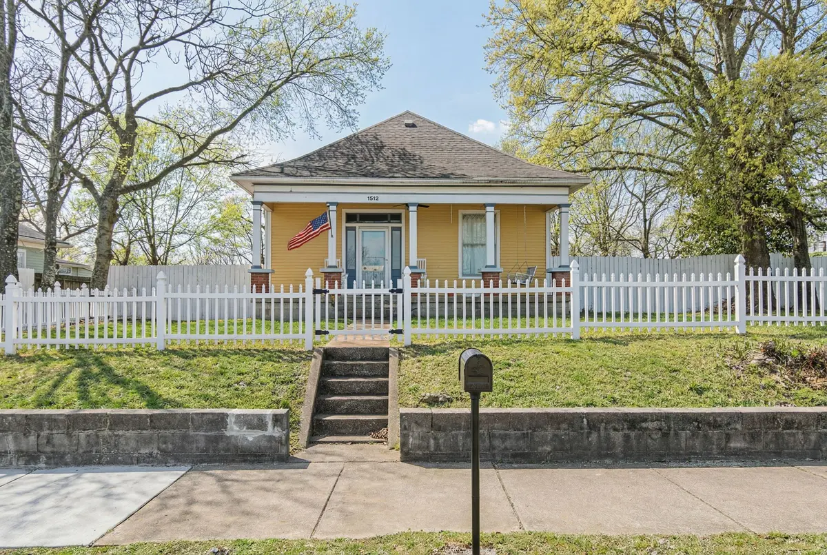 1512 Meridian St, Nashville, TN 37207