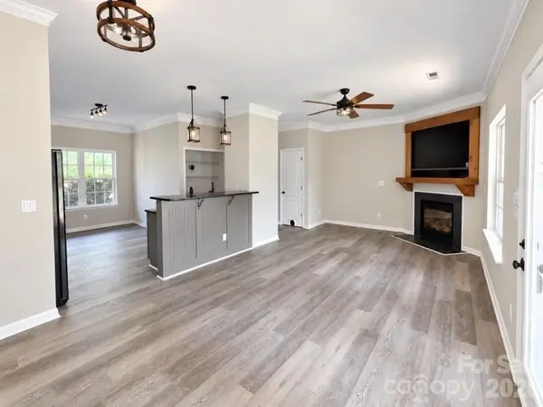 11116 Heritage Green DR, Cornelius, NC 28031