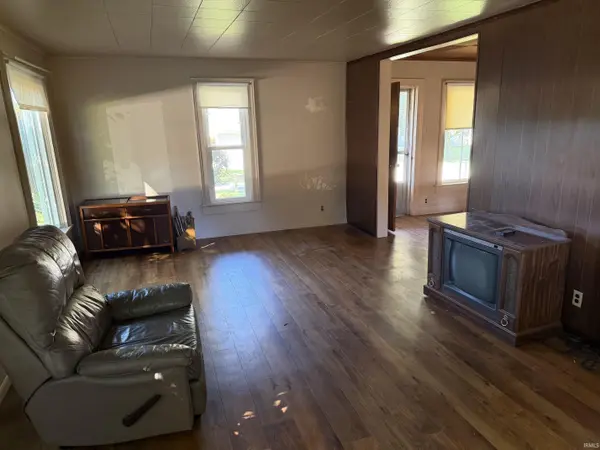1051 Pennsylvania AVE, Plymouth, IN 46563