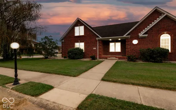 9162 Janelle DR, Seymour, IN 47274