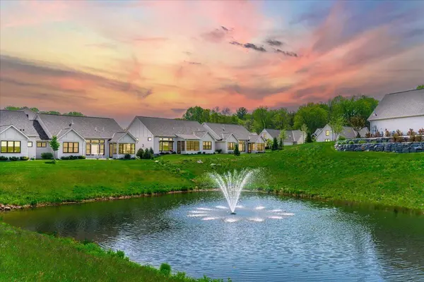 2412 Simply Living LN, Hudson, WI 54016