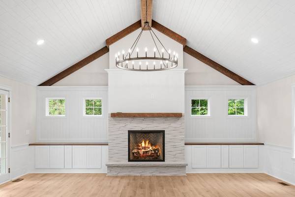 5735 Grant Lorenz RD, Shorewood, MN 55331