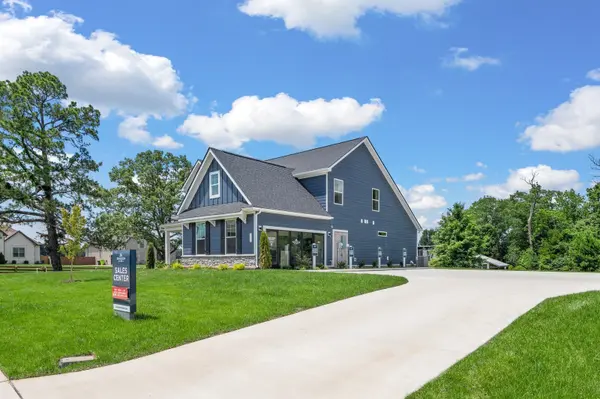 2417 Boger Drive, White House, TN 37188