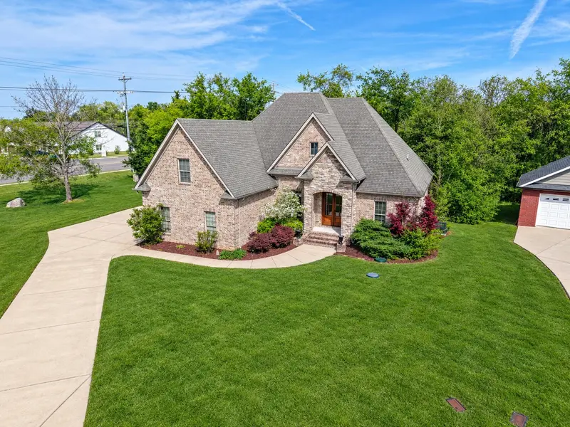111 Peters Ct, Murfreesboro, TN 37128