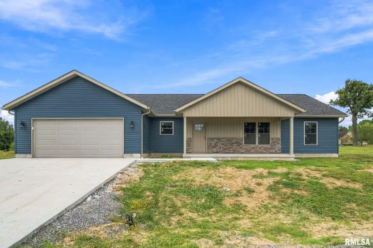 658 COPPER CREEK LN, Herrin, IL 62948