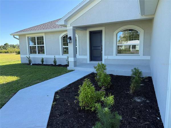 135 BROADMOOR LN, Rotonda West, FL 33947