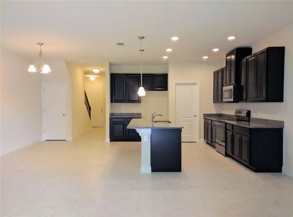 7498 ALOMA PINES CT, Winter Park, FL 32792