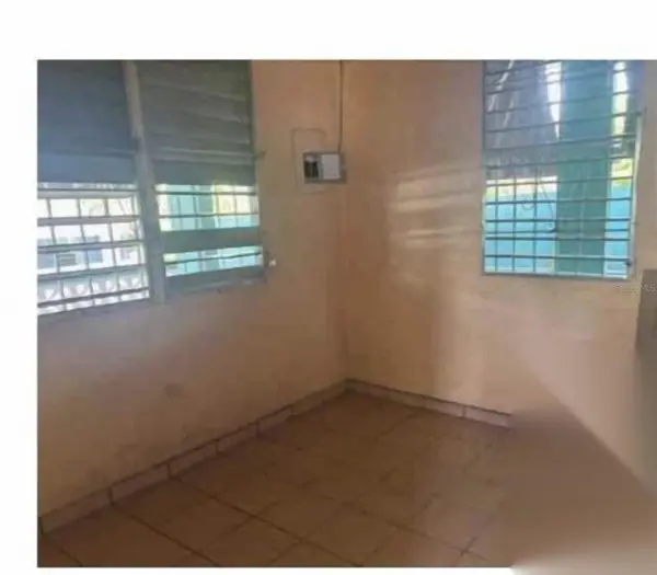 3 RAFAEL LASA, Aguas Buenas, PR 00703