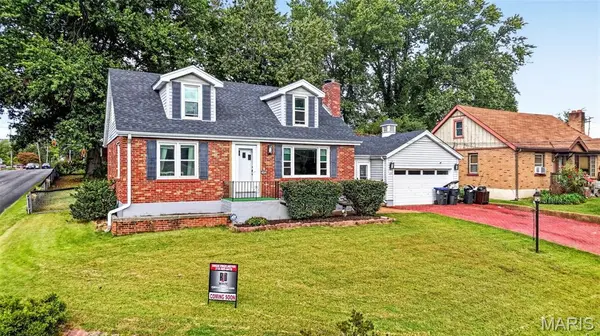 415 N Castello, Florissant, MO 63031