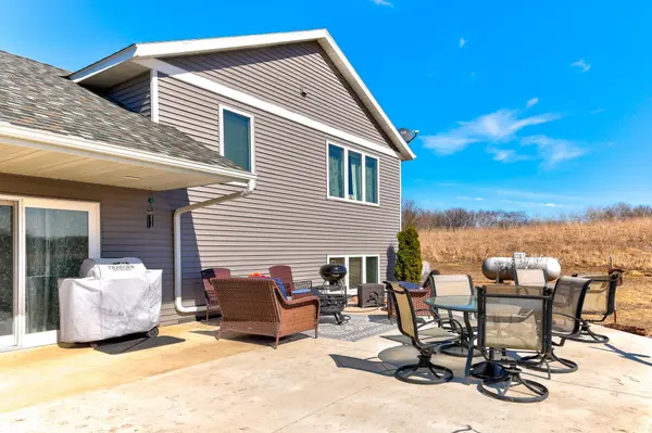 27441 160th ST, Paynesville, MN 56362