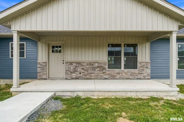 658 COPPER CREEK LN, Herrin, IL 62948