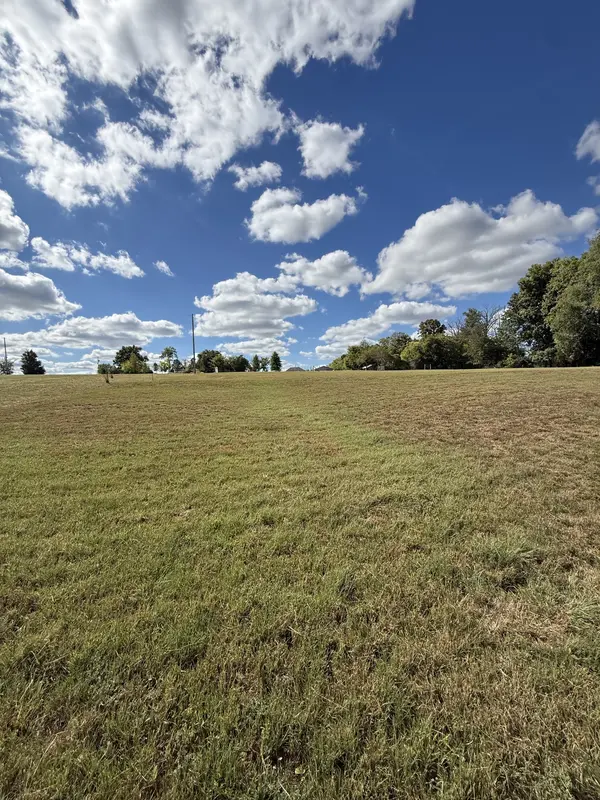 0 Bass Rd, Bethpage, TN 37022