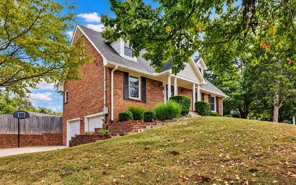 1245 Cloverdale Dr, Clarksville, TN 37040