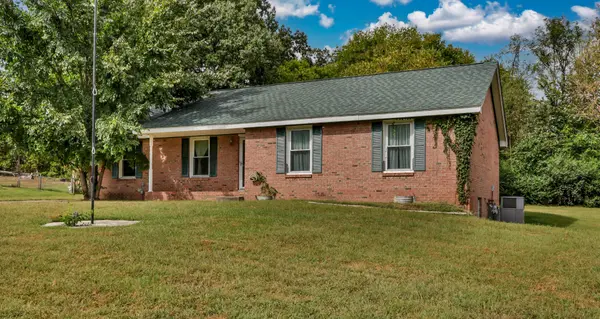 3434 Melrose Dr, Clarksville, TN 37042