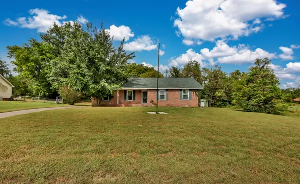 3434 Melrose Dr, Clarksville, TN 37042