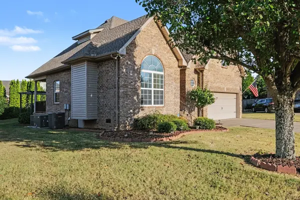 3037 Brookside Path, Murfreesboro, TN 37128