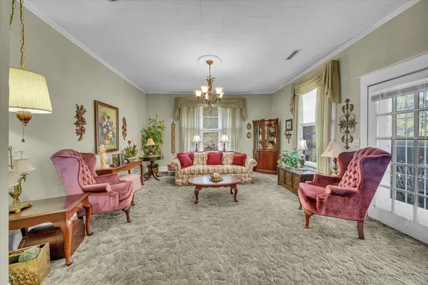 215 N Polk St, Tullahoma, TN 37388