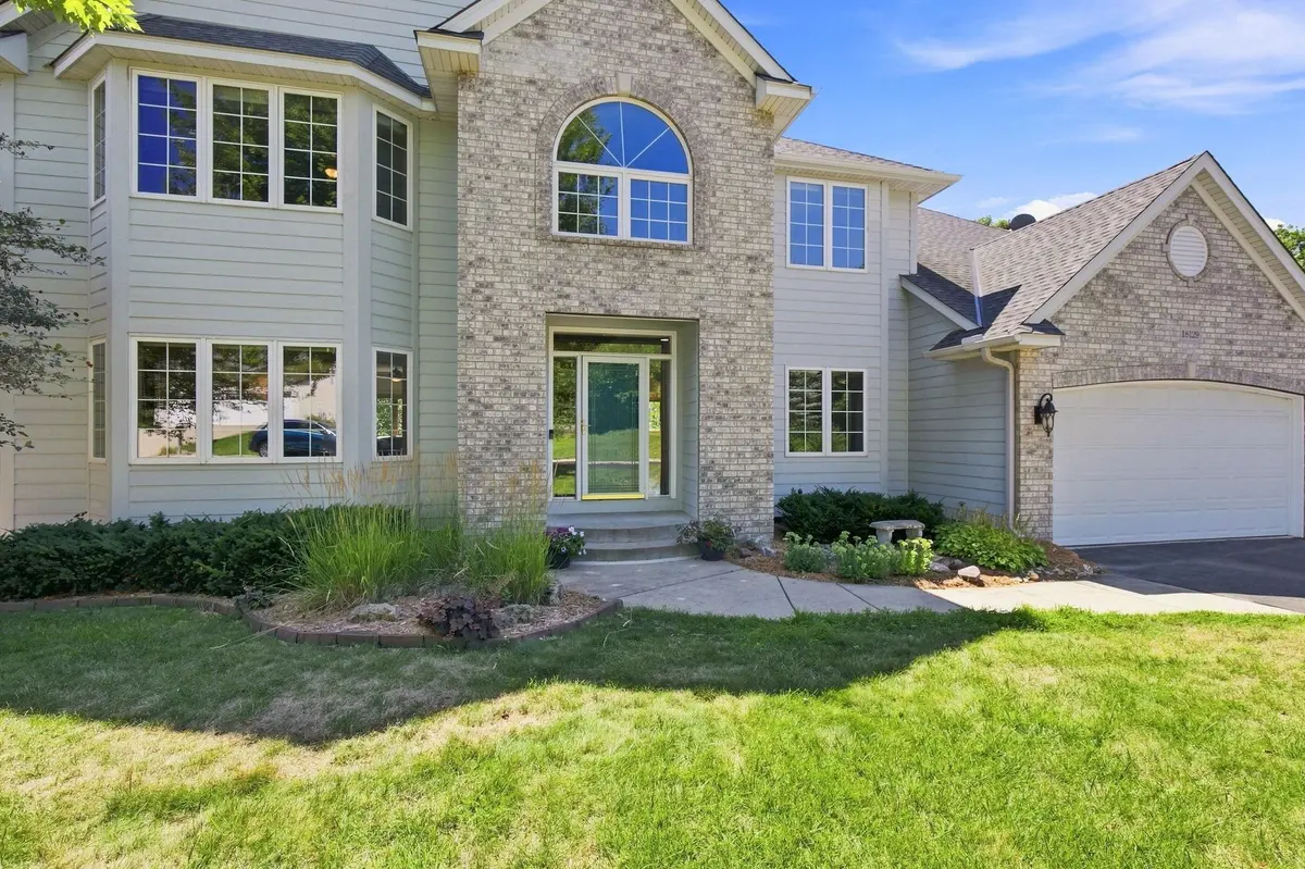 18129 Jarl CT, Lakeville, MN 55044